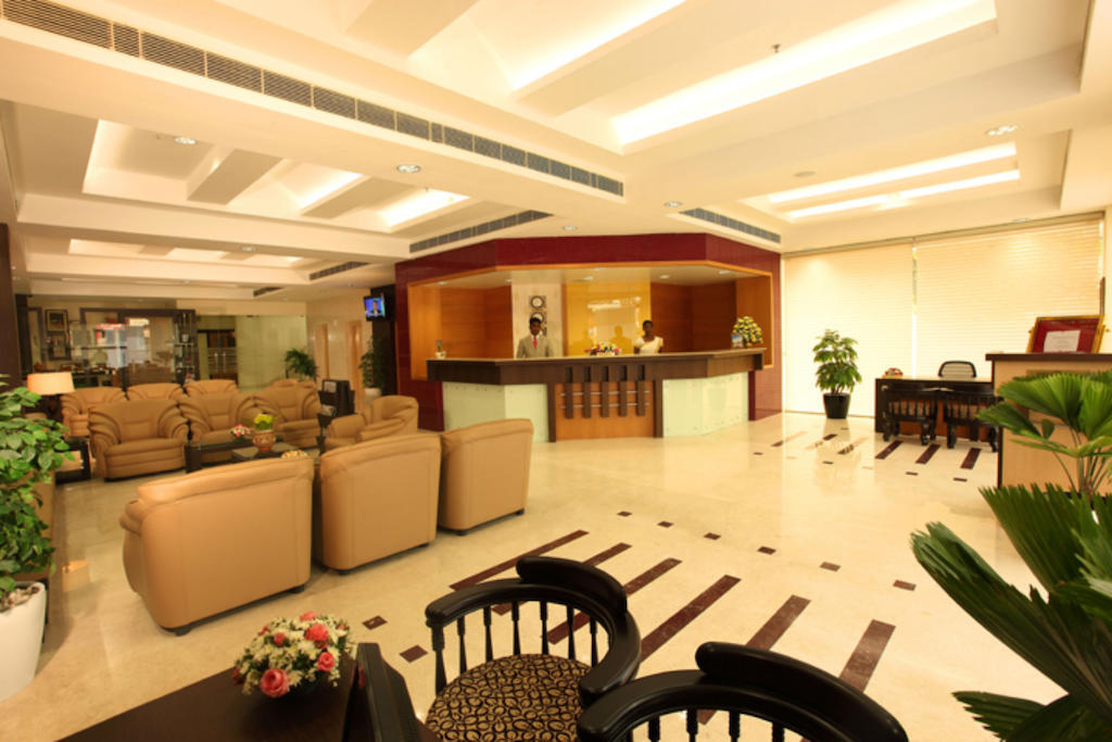 Hotel Airlink Castle Nedumbassery Esterno foto