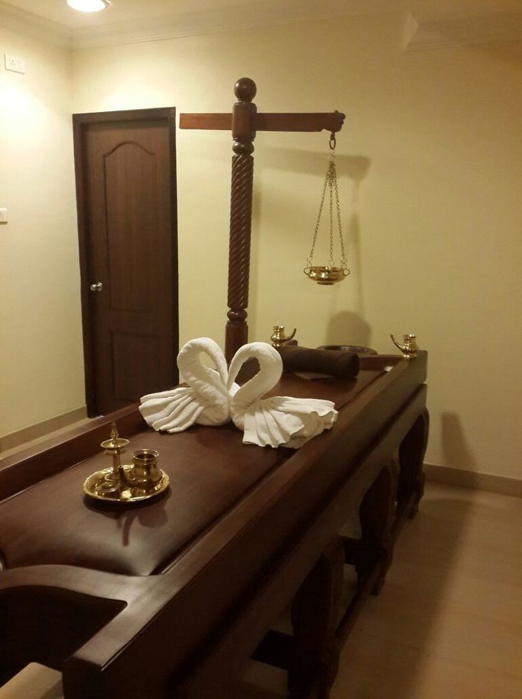 Hotel Airlink Castle Nedumbassery Esterno foto